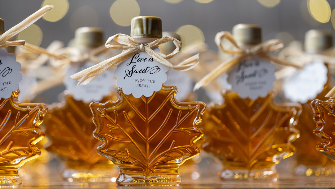 Personalized maple syrup wedding favor table placement